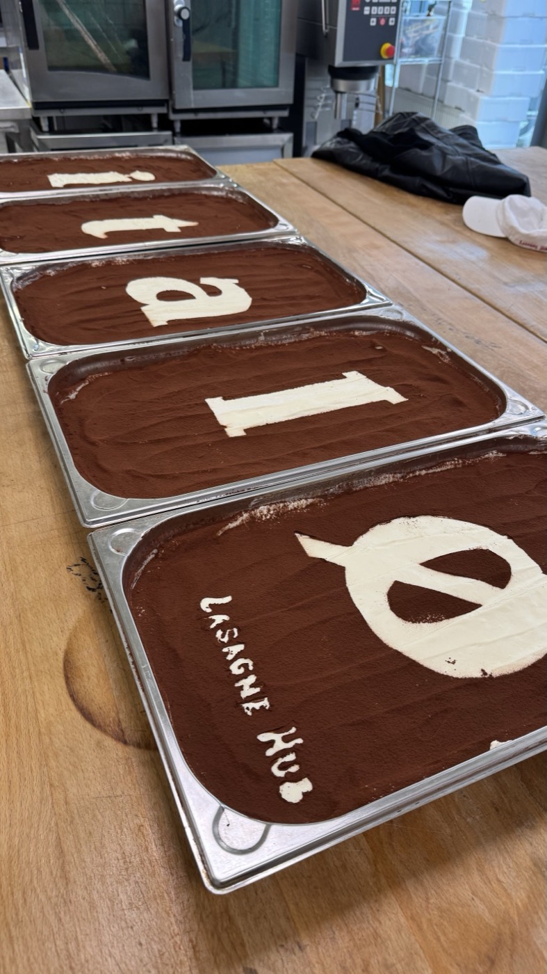 Lasagne Hub tiramisù-fade med logo til et firmaarrangement i København